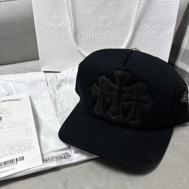 크롬하츠 세메터리 트리플 패치 트러커 캡 블랙