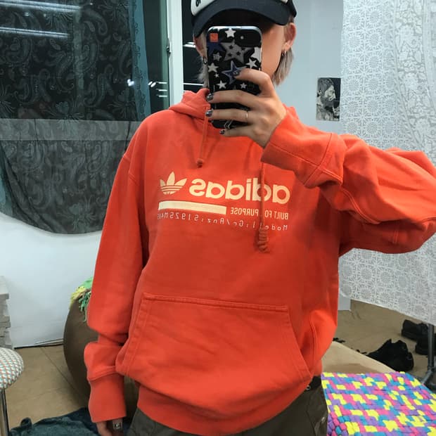 아디다스 스트릿 프린팅 후드티
