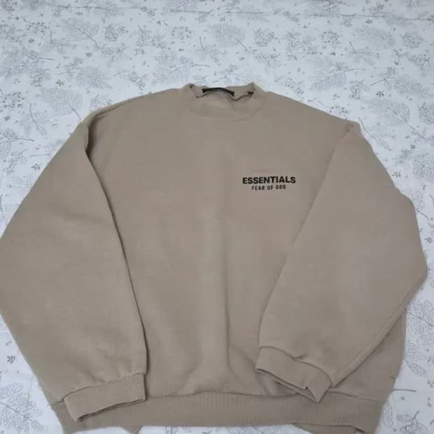 에센셜 플리스 크루넥 데저트 샌드 - 24FW (M)