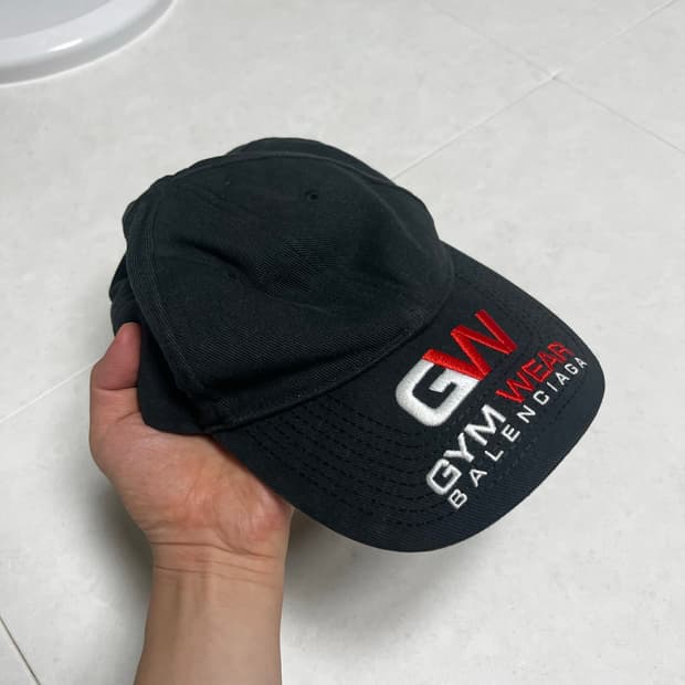 Balenciaga gymwear ballcap