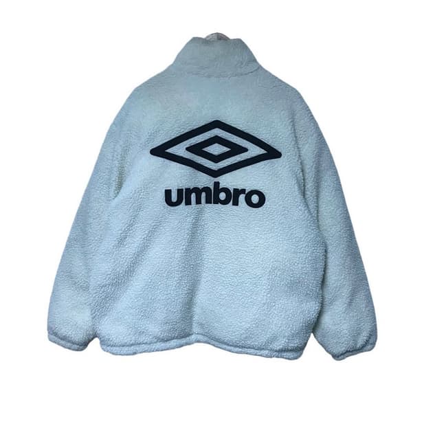 엄브로 양면 리버시블 누빔 패딩점퍼