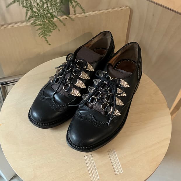 토가 풀라 구두