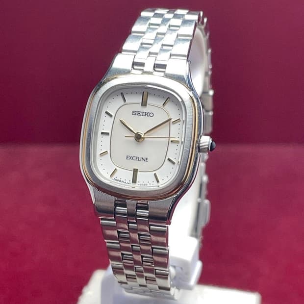 세이코 엑셀린 쿼츠 시계