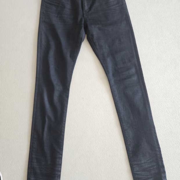 29) 생로랑 16fw 코팅블랙진