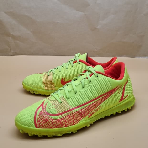 나이키 머큐리얼 베이퍼14 풋살화 250