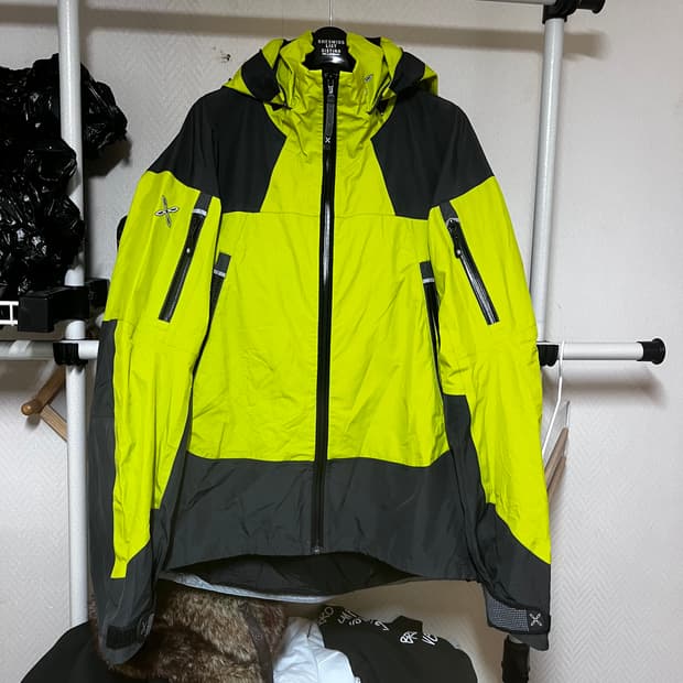 몬츄라 샤모니 바람막이 자켓 그린