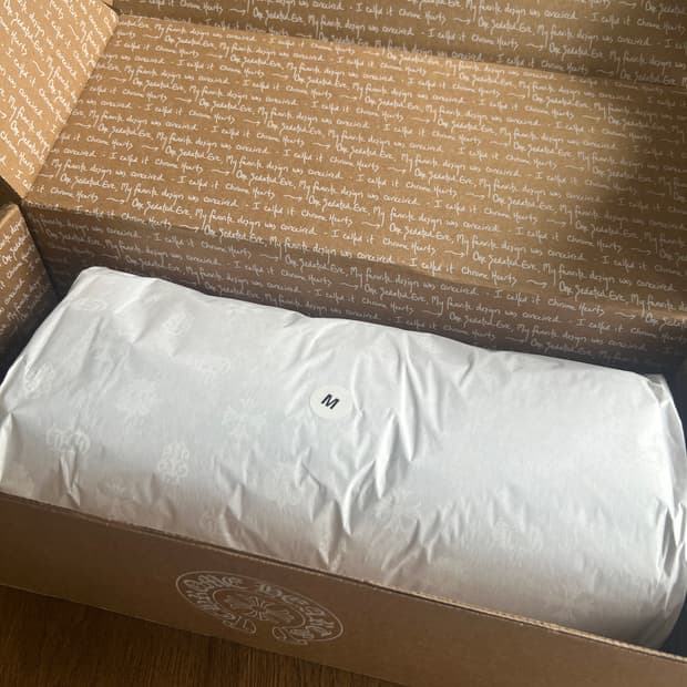 크롬하츠 데들리 돌 후디 2026