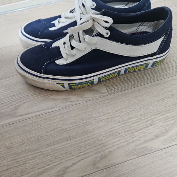 루드 반스 250