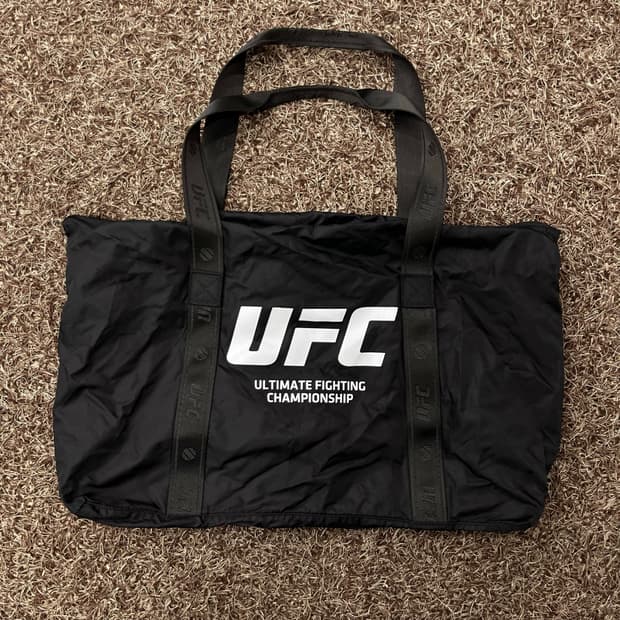 UFC 스포츠백 토트백