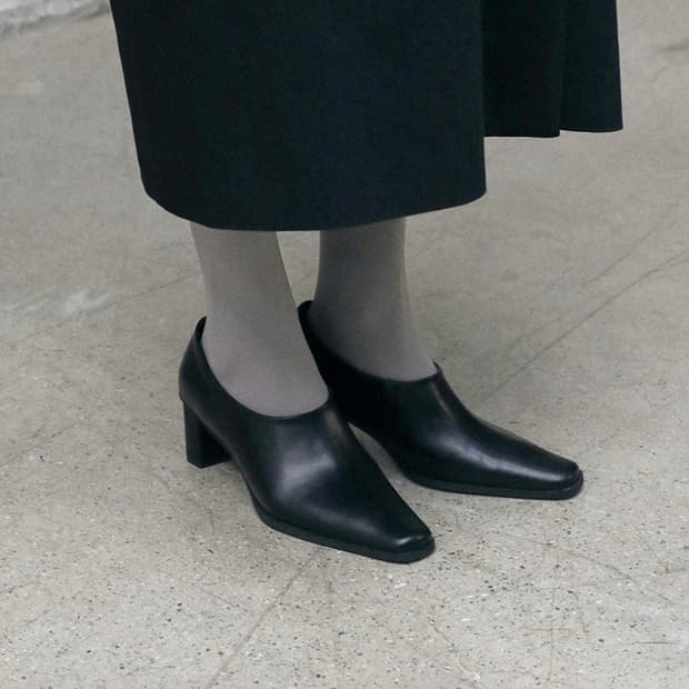 에퓨레 robe square pumps