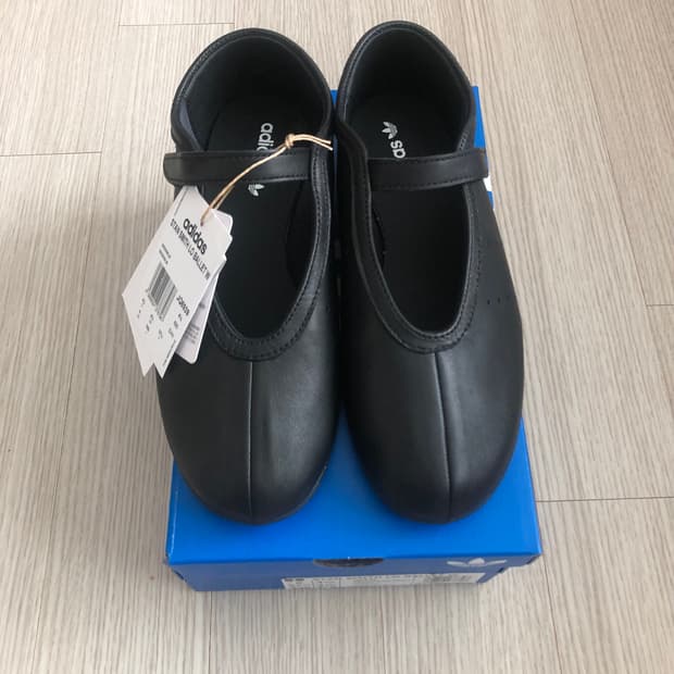아디다스 스탠스미스 로우 발레