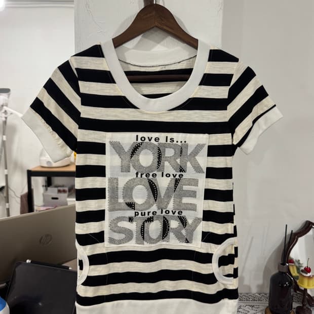 VINTAGE TOP 