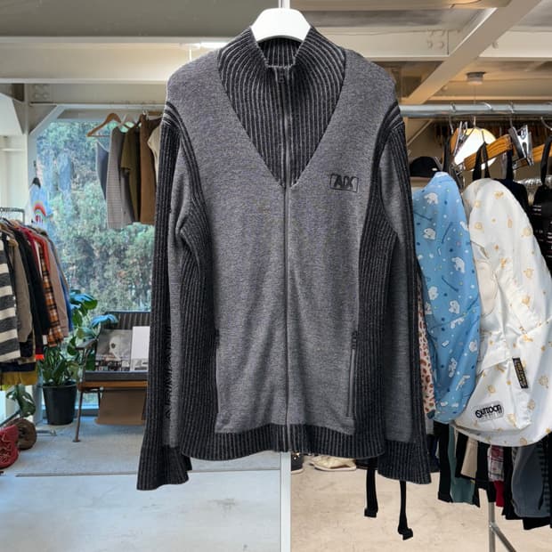 아르마니 익스체인지 집업 니트