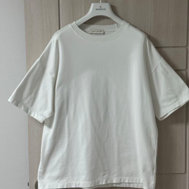 매킨토시 mackintosh 흰색 반팔티셔츠