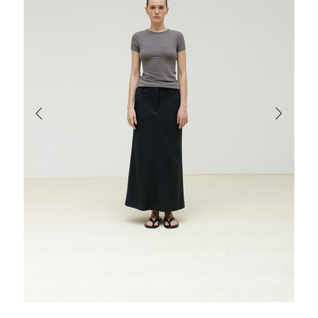 르917 TESSA SKIRT 네이비 36