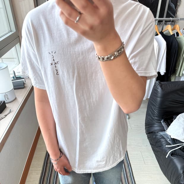 트래비스스캇 캑터스잭 반팔 티셔츠