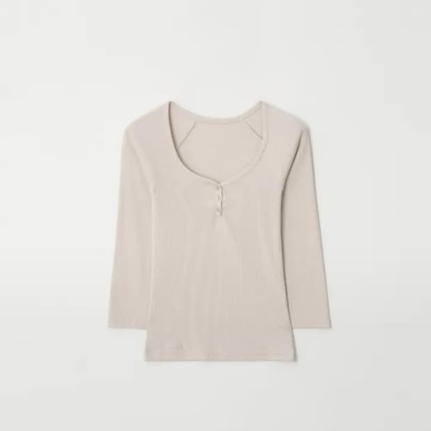 당일배송/새상품) 제니오 벨라 7부 버튼티 핑크베이지