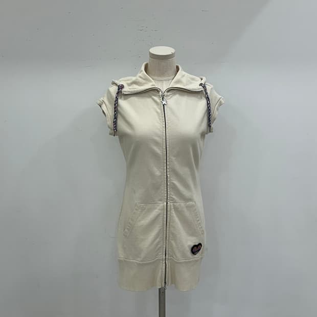 오일릴리 민소매 후드