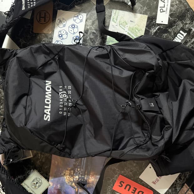 살로몬 mm6 마르지엘라 백팩