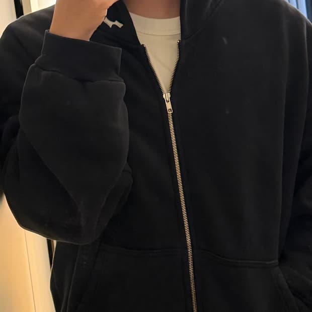 SKYLRK 후드집업 케이브