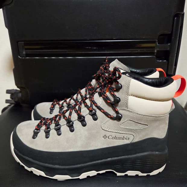 컬럼비아 뉴튼 알파인 등산화  290mm 새상품