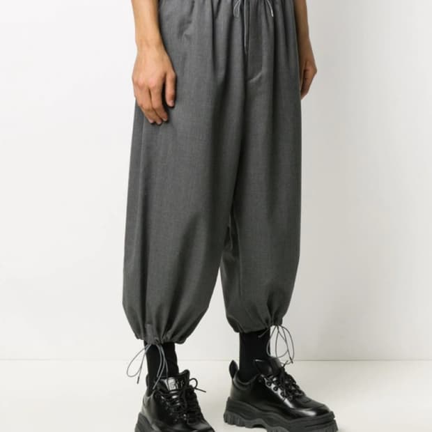 삽니다)) 후미토 간류 20aw 이지 슬랙스 