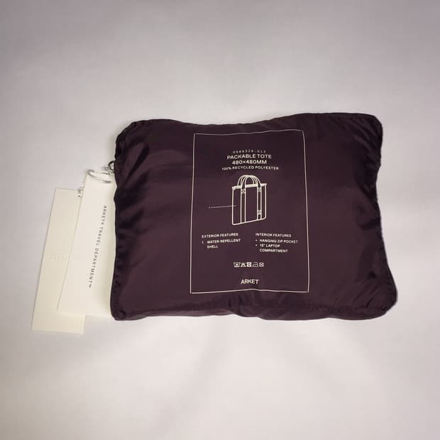 ARKET 트래블 팩커블 토트 플럼 새상품