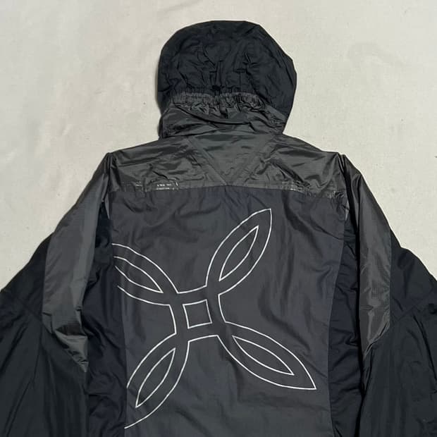 M 몬츄라 그레이 플레시 스카이 자켓