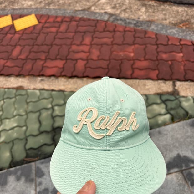 Polo applique ballcap