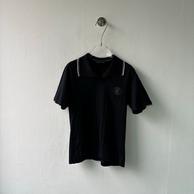 알프레도 베르사체 큐빅 엠블럼 pk 티셔츠 