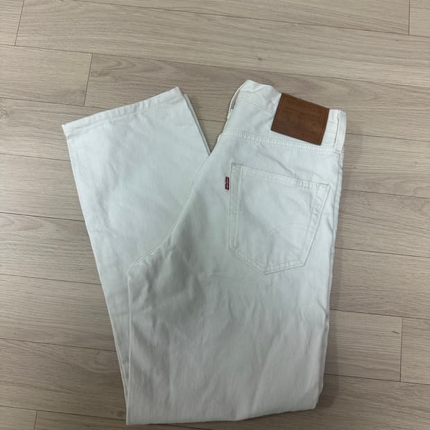 리바이스 568 에크루 28x32 (크게나옴)