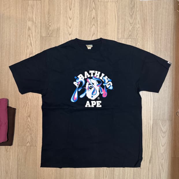 베이프 블루 카모 컬리지 티셔츠 블랙