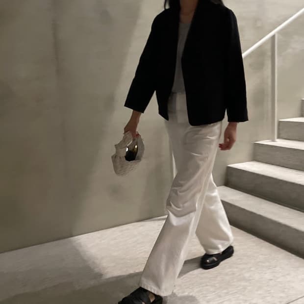 마스큘린 웨이스트 숏자켓 블랙