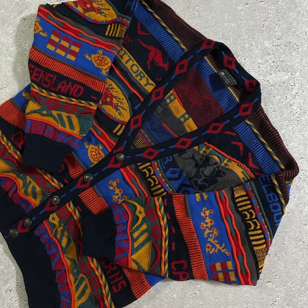 에마루 오스트레일리아 3D  울 가디건