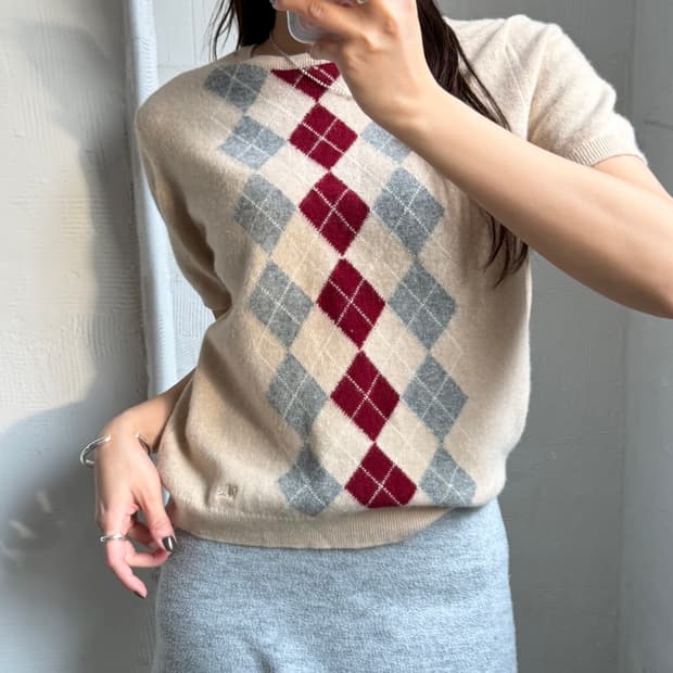 Burberry 버버리 베이지컬러 아가일패턴 반팔 니트