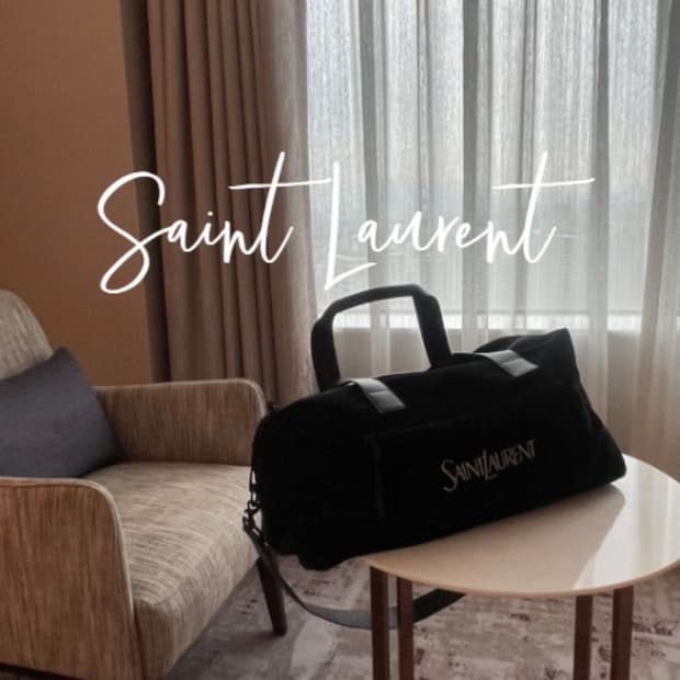 생로랑 자수 로고 스웨이드 더플 백