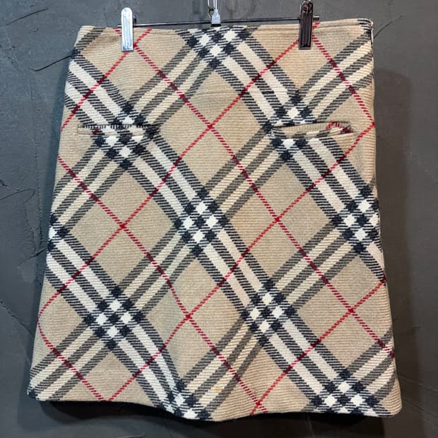 [4] BURBERRY 버버리 체크 스커트