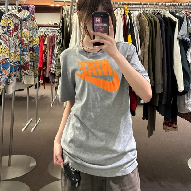 M)Nike 빈티지 로고 프린팅 그레이 반팔