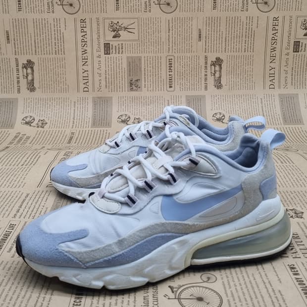 나이키 에어맥스 270 리액트 운동화 235