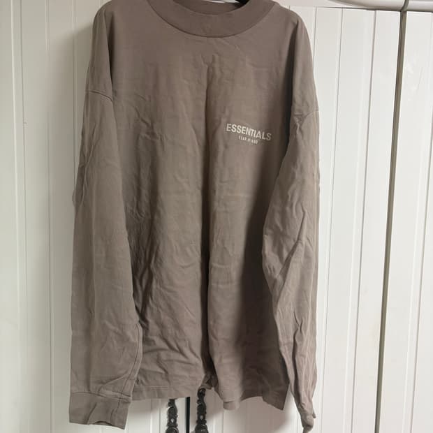 [L] 에센셜 피어오브갓 롱슬리브