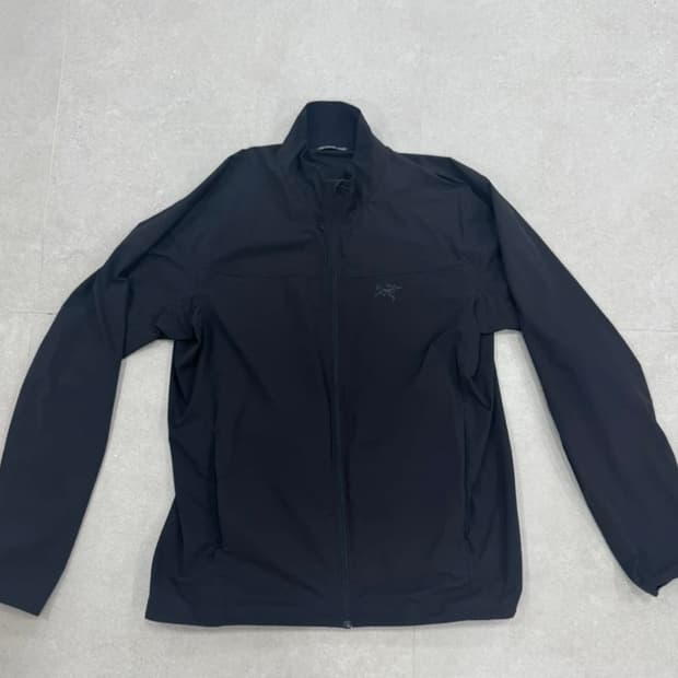 아크테릭스 감마 라이트웨이트 자켓 L 사이즈