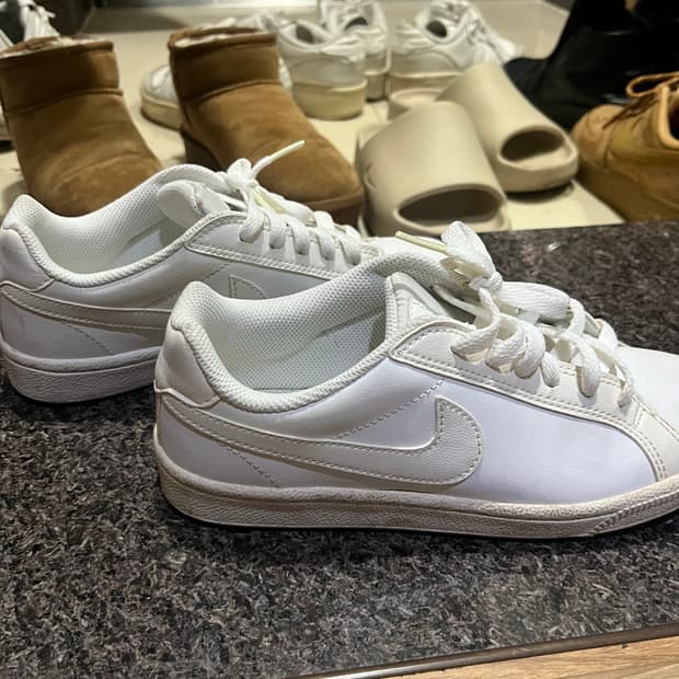 나이키 여자 운동화 230