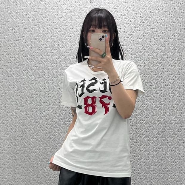 디젤 올드스쿨 스트릿 펑크 고딕로고 반팔티 L C13052
