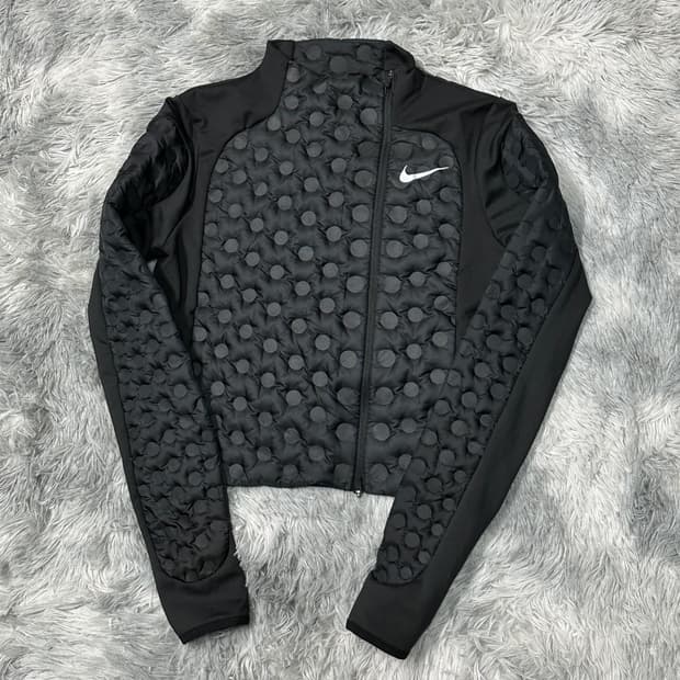 나이키 우먼스 에어로로프트 러닝자켓 xs