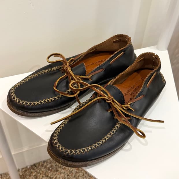 유케텐 YUKETEN NATIVE ANTLER MOC Shoes