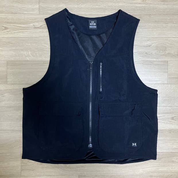 [S] 언더아머 레거시 크링클 베스트