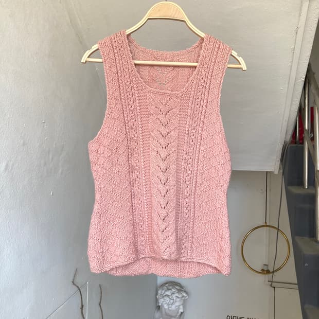 크로셰 핑크 슬리브리스 뜨개 니트