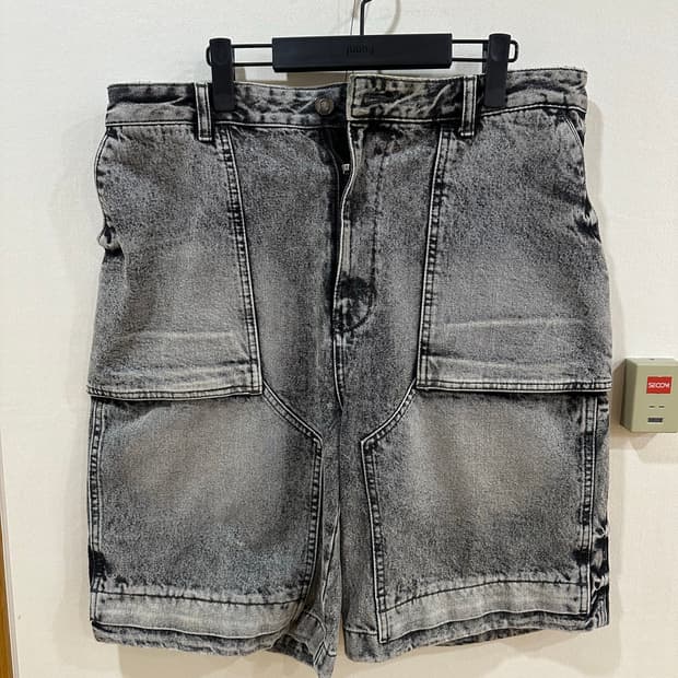 준지 카펜터 데님 워시드 쇼츠