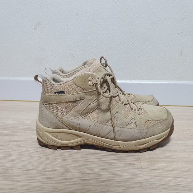 네파 칸네토 비브람 등산화 275