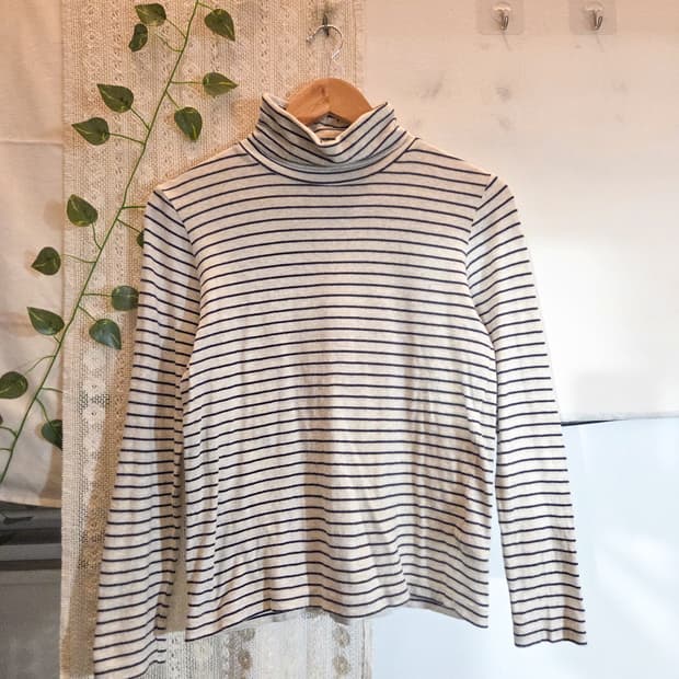 sm2 스트라이프 목폴라 슬리브